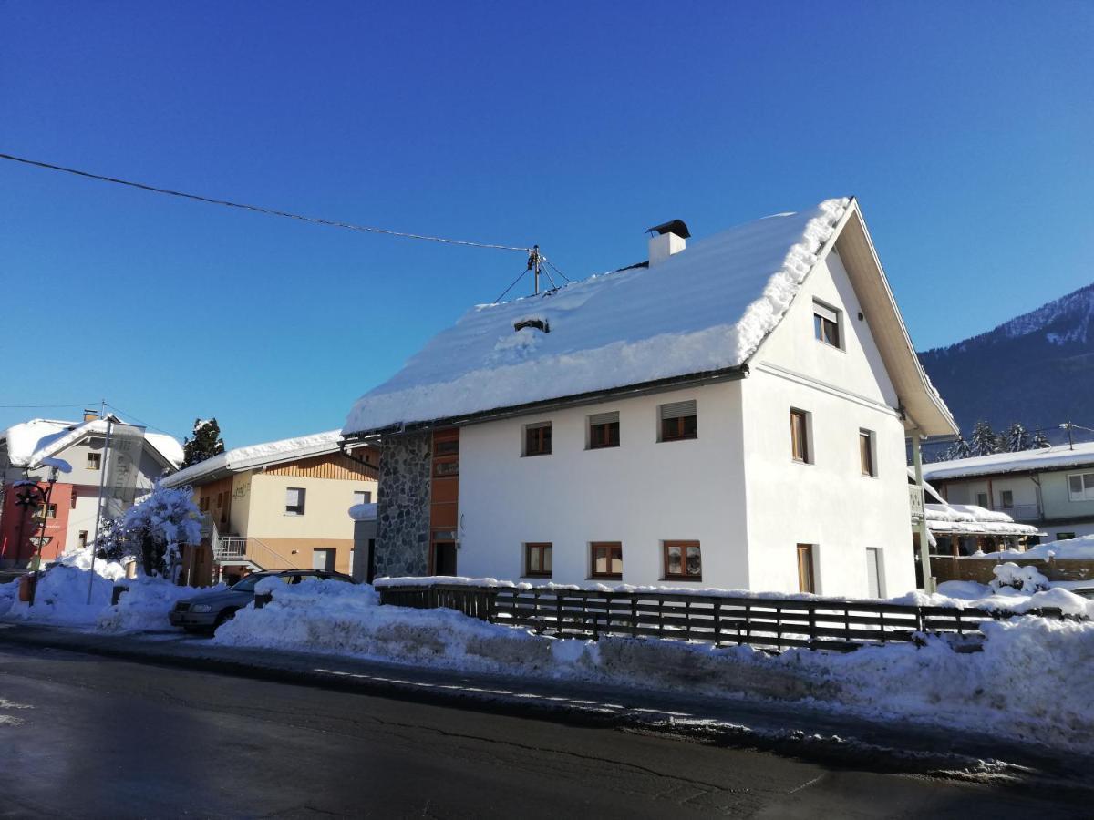Erlhofer Apartments Tropolach Exterior photo